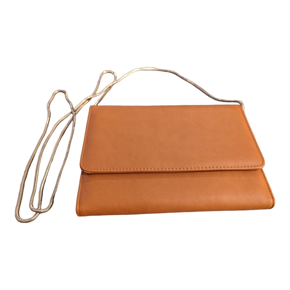 Forever 21 crossbody clutch in camel